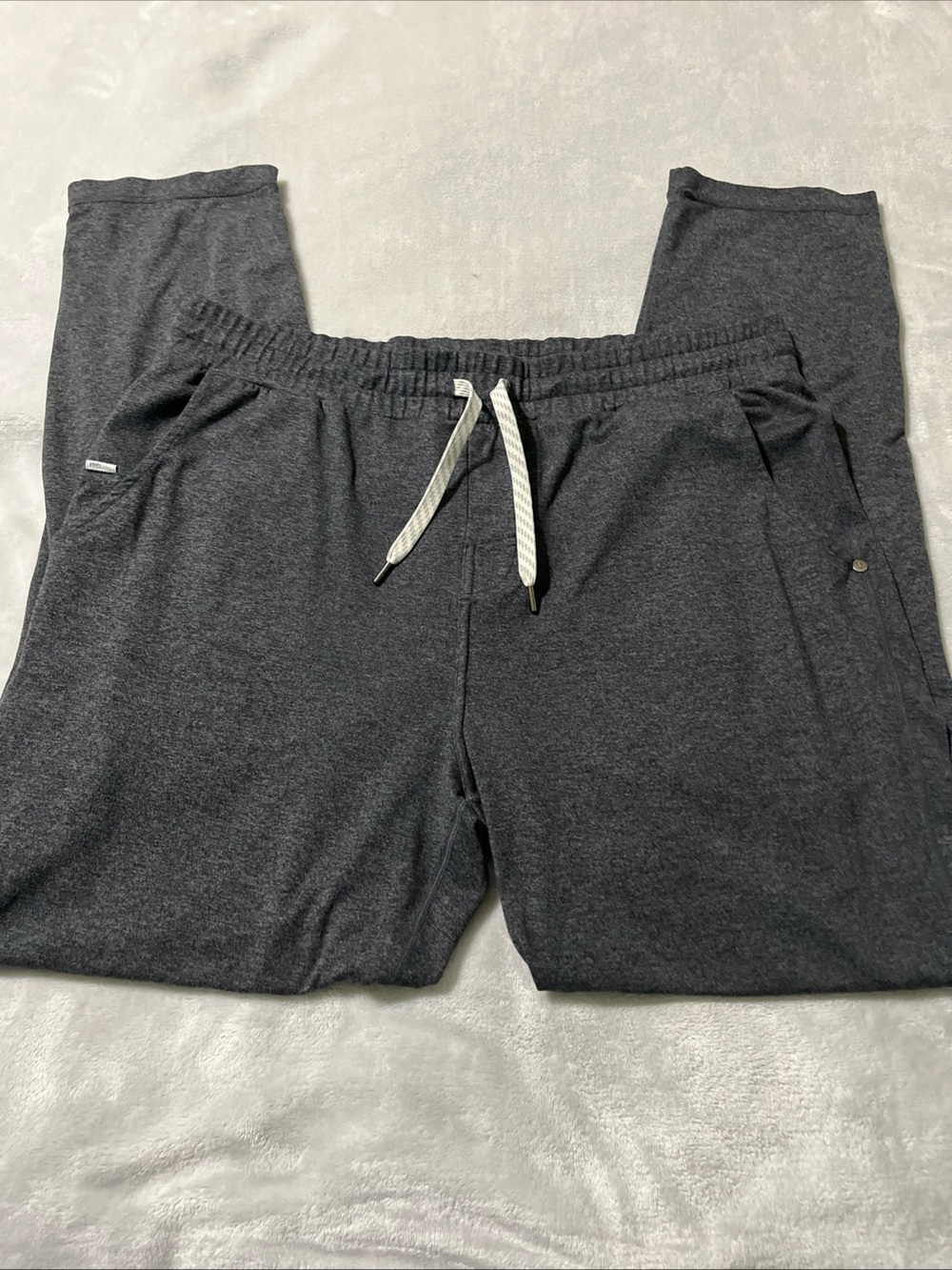 Vuori Ponto Performance Jogger Pants Mens XXL Charcoal Athletic V418